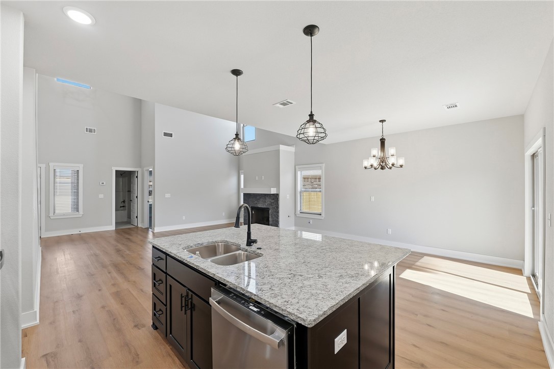 WALNUT GROVE SUB PH II-BENTONVILLE - Residential