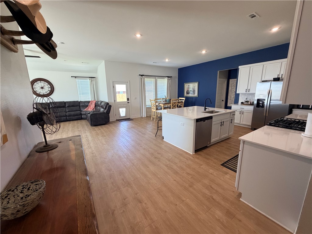 Hillcrest Sub Ph I Siloam Spgs - Residential