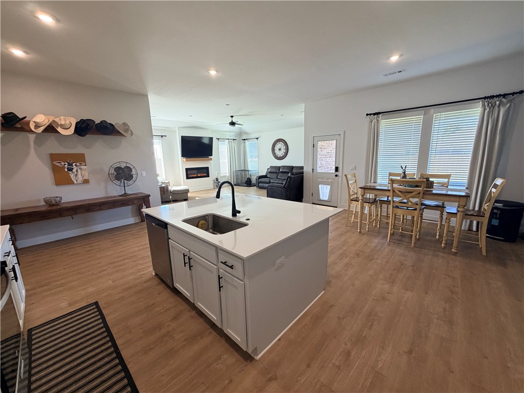 Hillcrest Sub Ph I Siloam Spgs - Residential