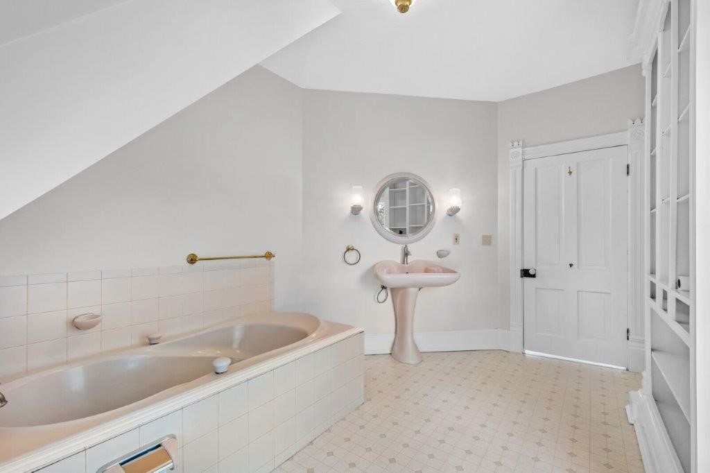 03-19-30 Rogers - Residential