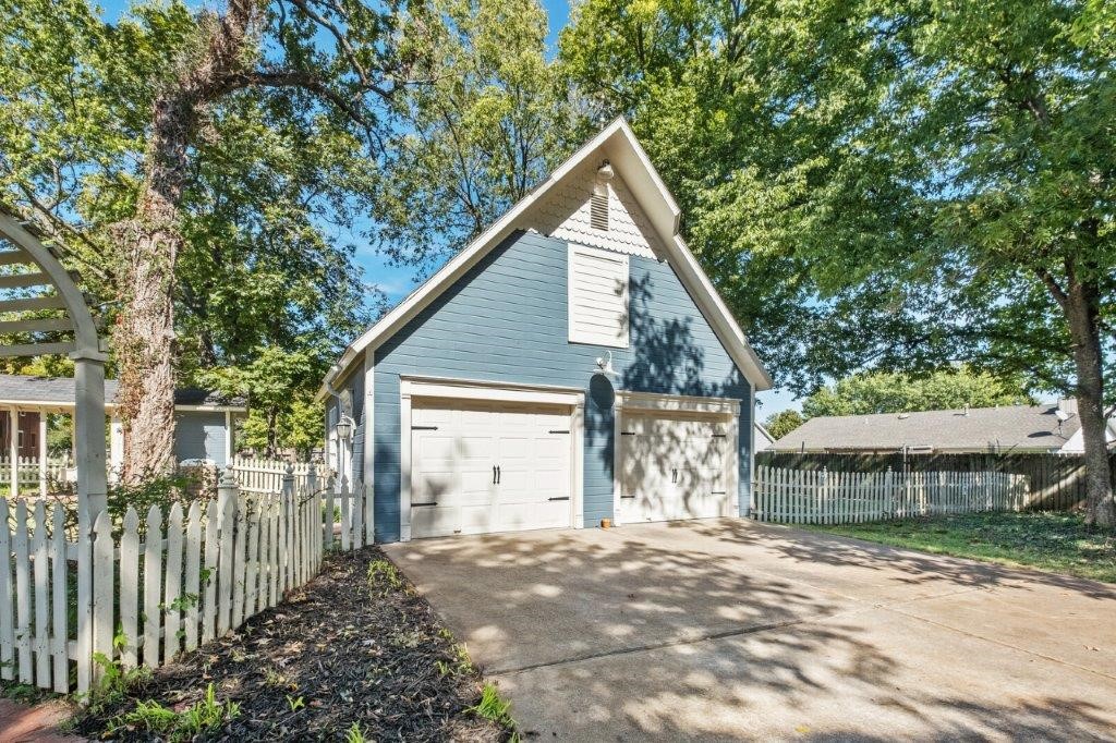 03-19-30 Rogers - Residential