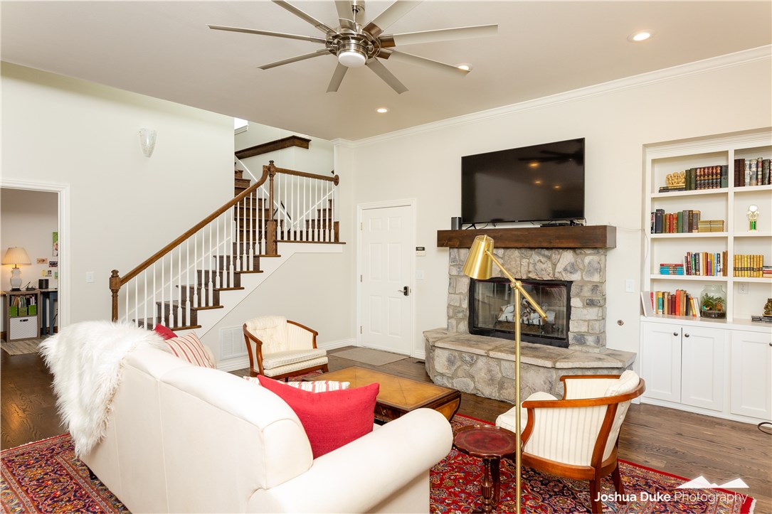 Elm Springs Outlots - Residential