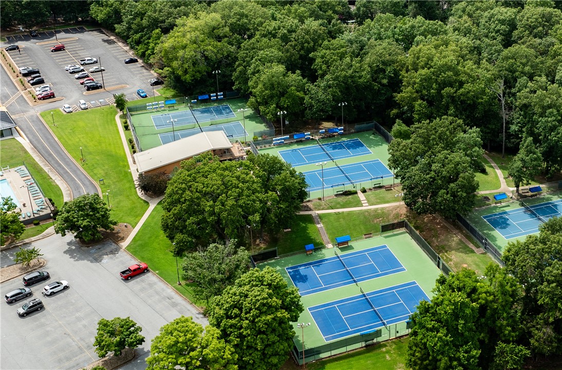 Kingsdale Courts - Residential