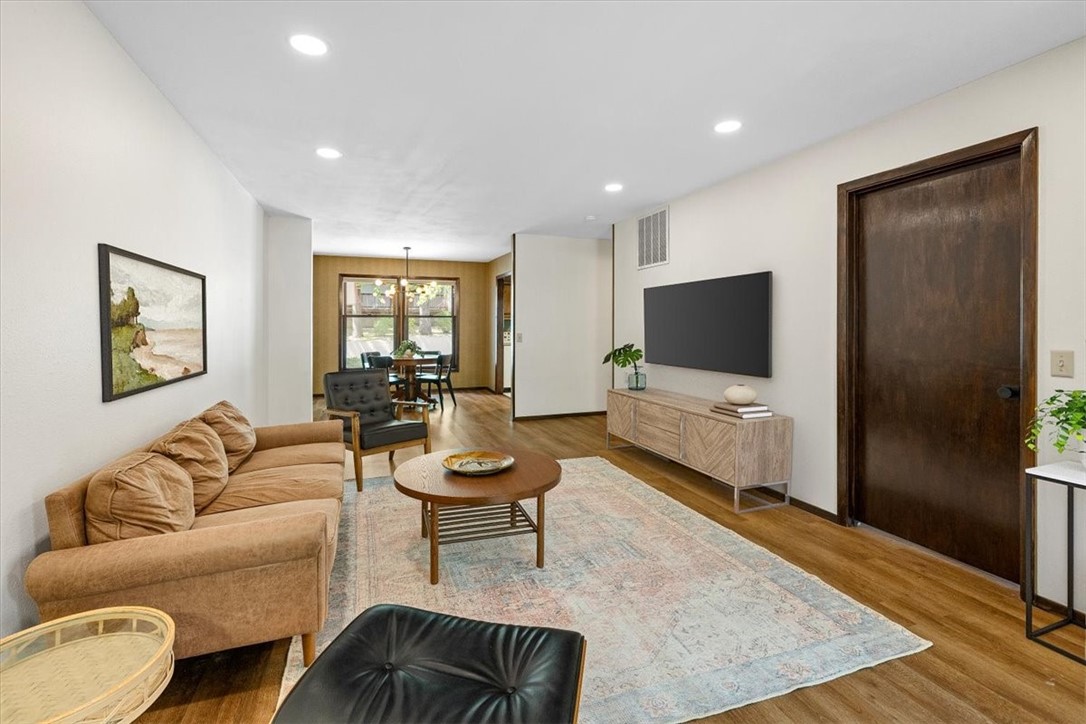 Kingsdale Courts - Residential