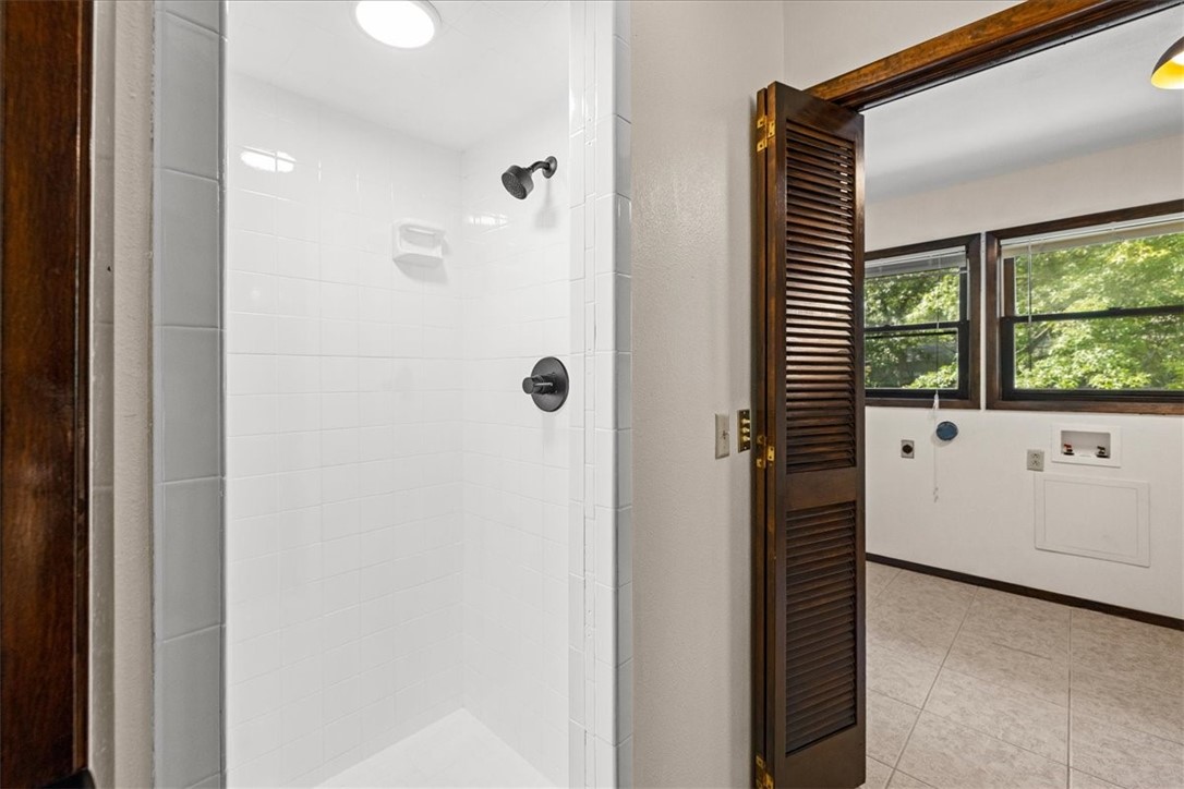 Kingsdale Courts - Residential