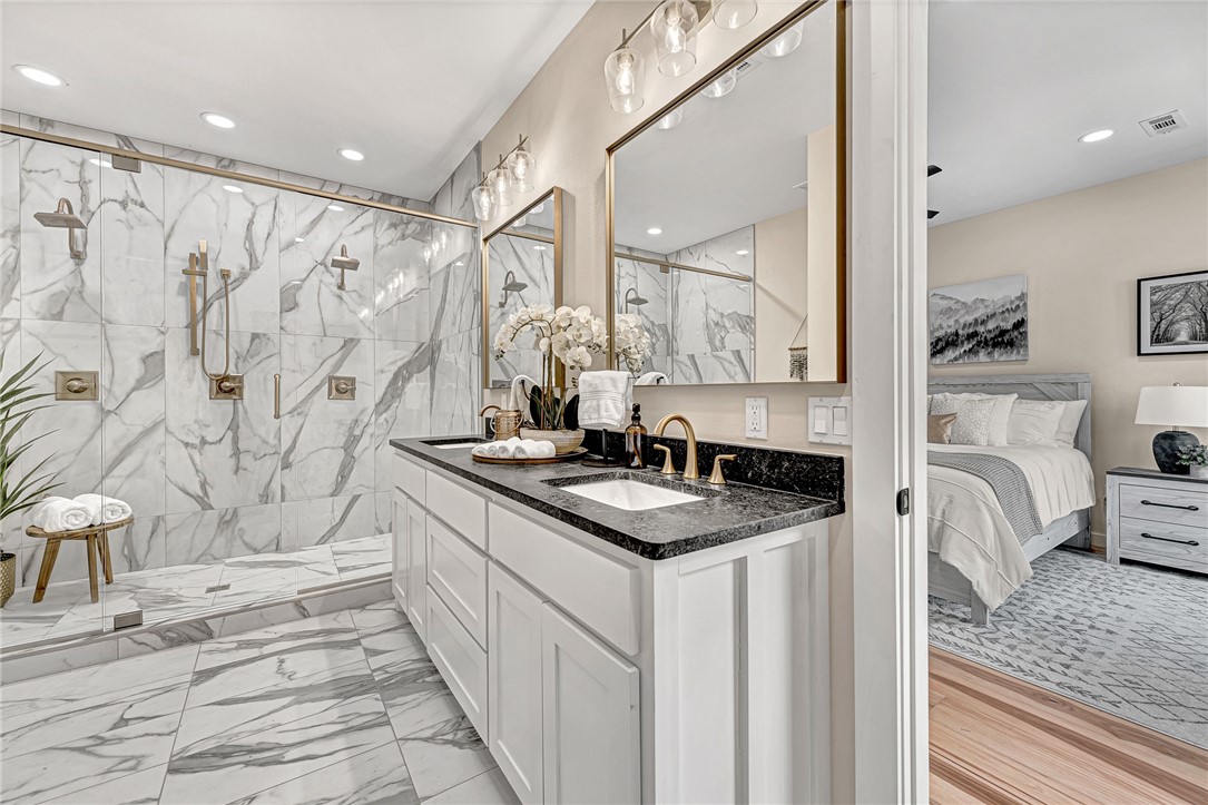 Subdivision: 21-16-30 FAYETTEVILLE OUTLO - Residential Lease