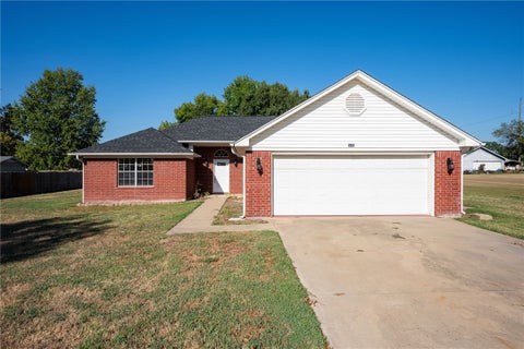 Photo of 939 Alma Avenue, Mulberry, AR 72947 (MLS # 1362974)