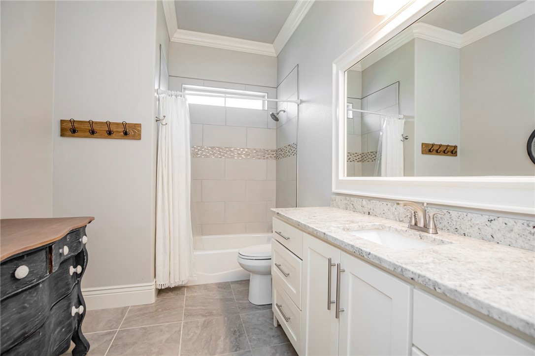 Champions Golf & Cc Rogers - Residential