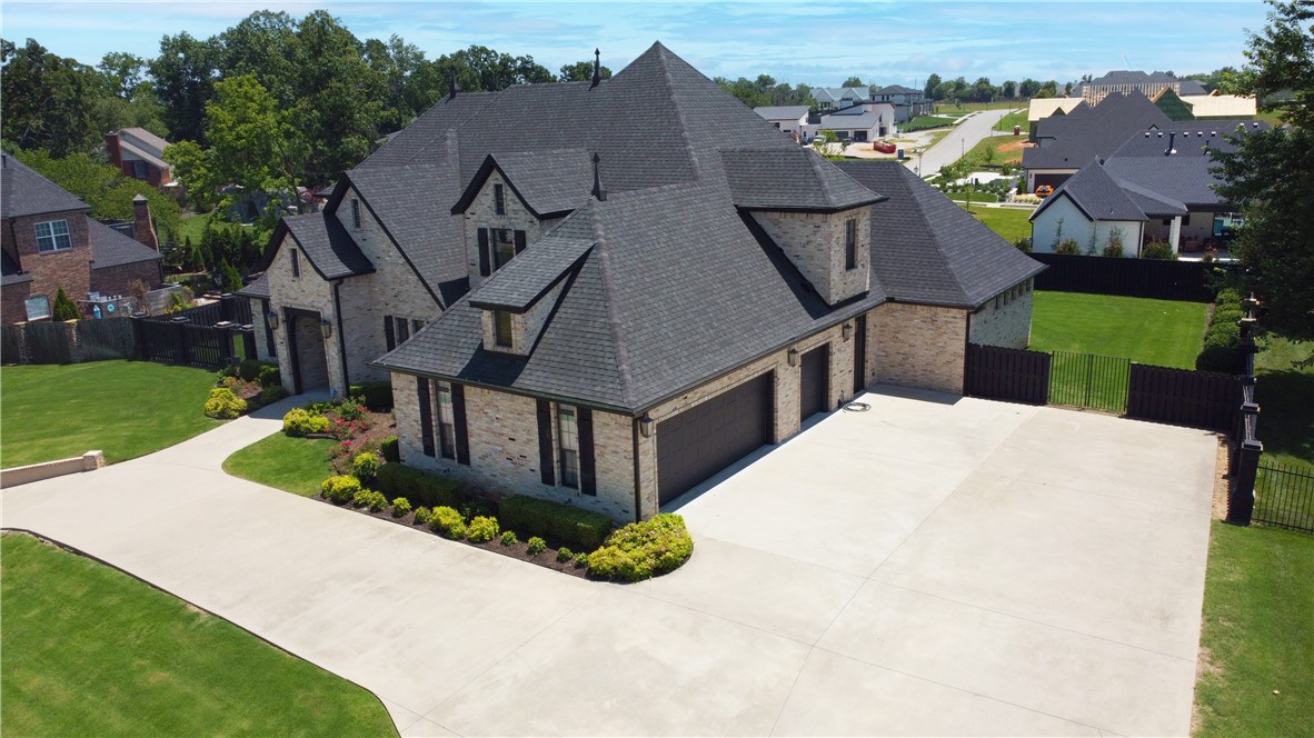 Champions Golf & Cc Rogers - Residential