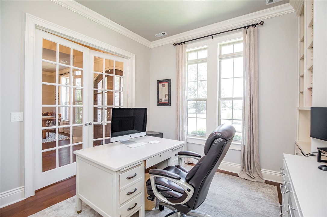 Champions Golf & Cc Rogers - Residential