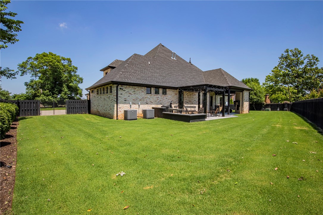 Champions Golf & Cc Rogers - Residential