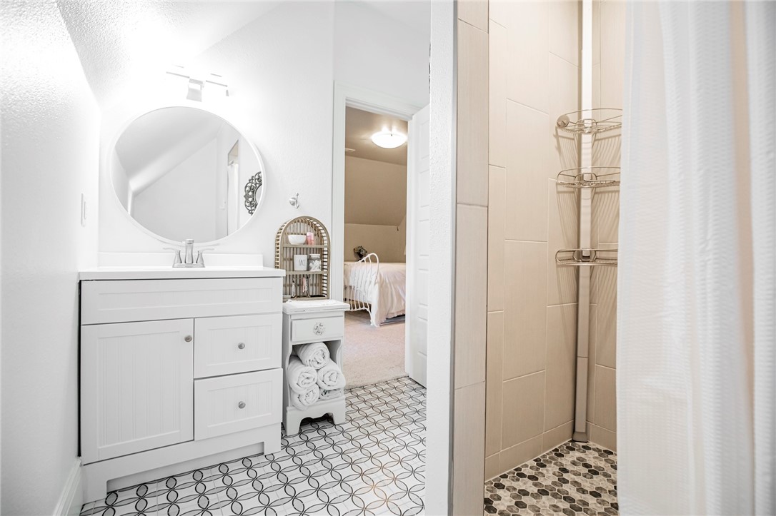 Champions Golf & Cc Rogers - Residential