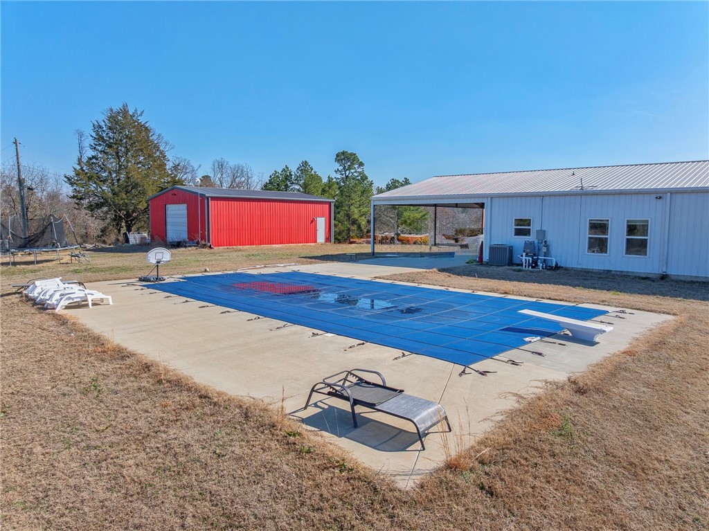 Woods/Chaffee Xing - Residential