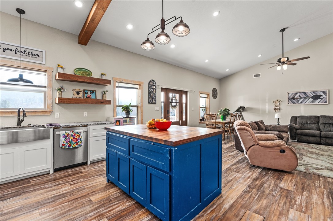 Woods/Chaffee Xing - Residential