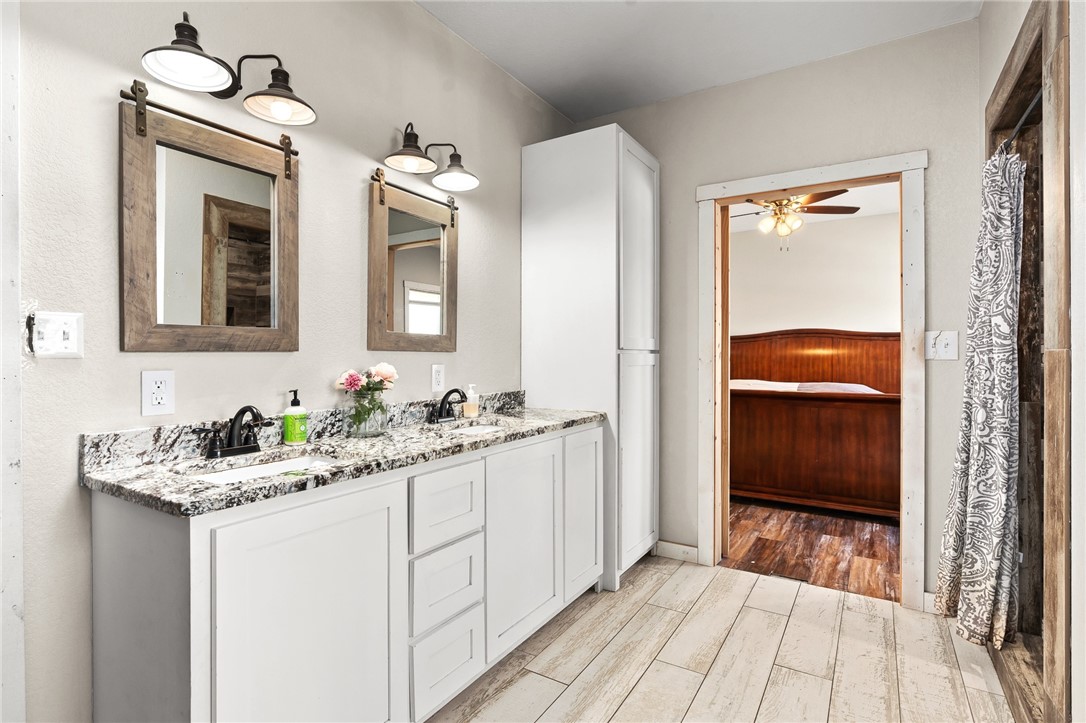 Woods/Chaffee Xing - Residential