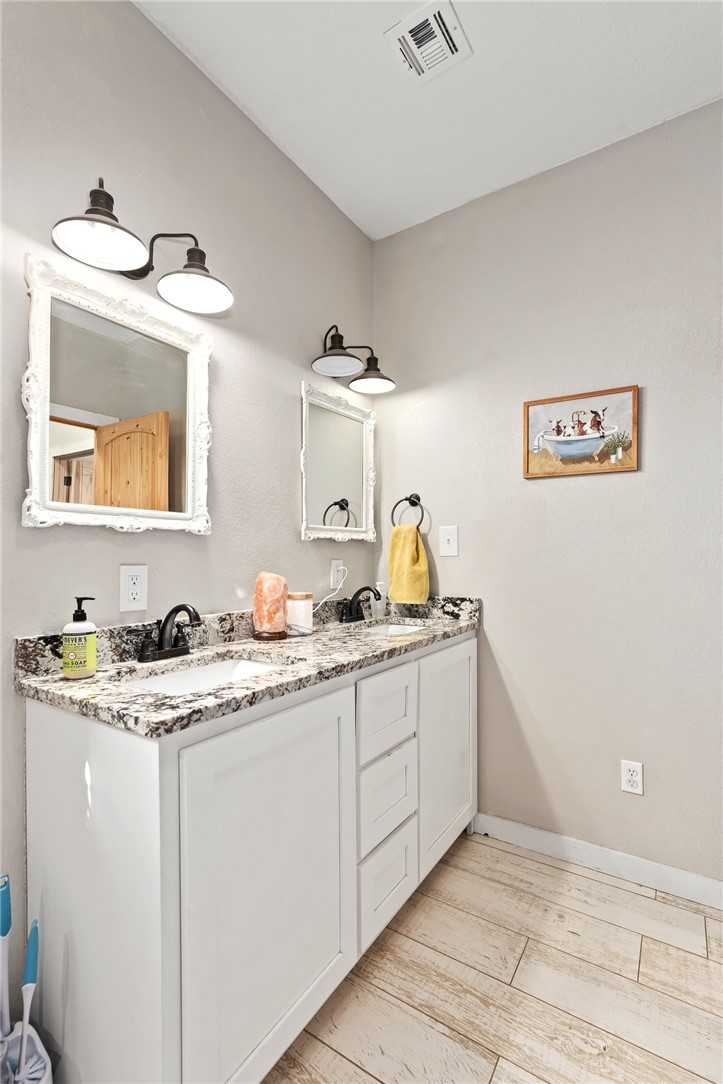 Woods/Chaffee Xing - Residential