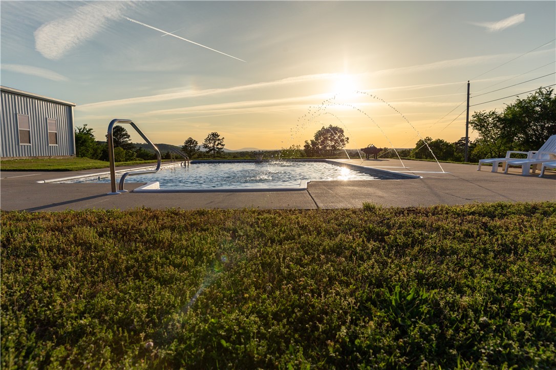 Woods/Chaffee Xing - Residential