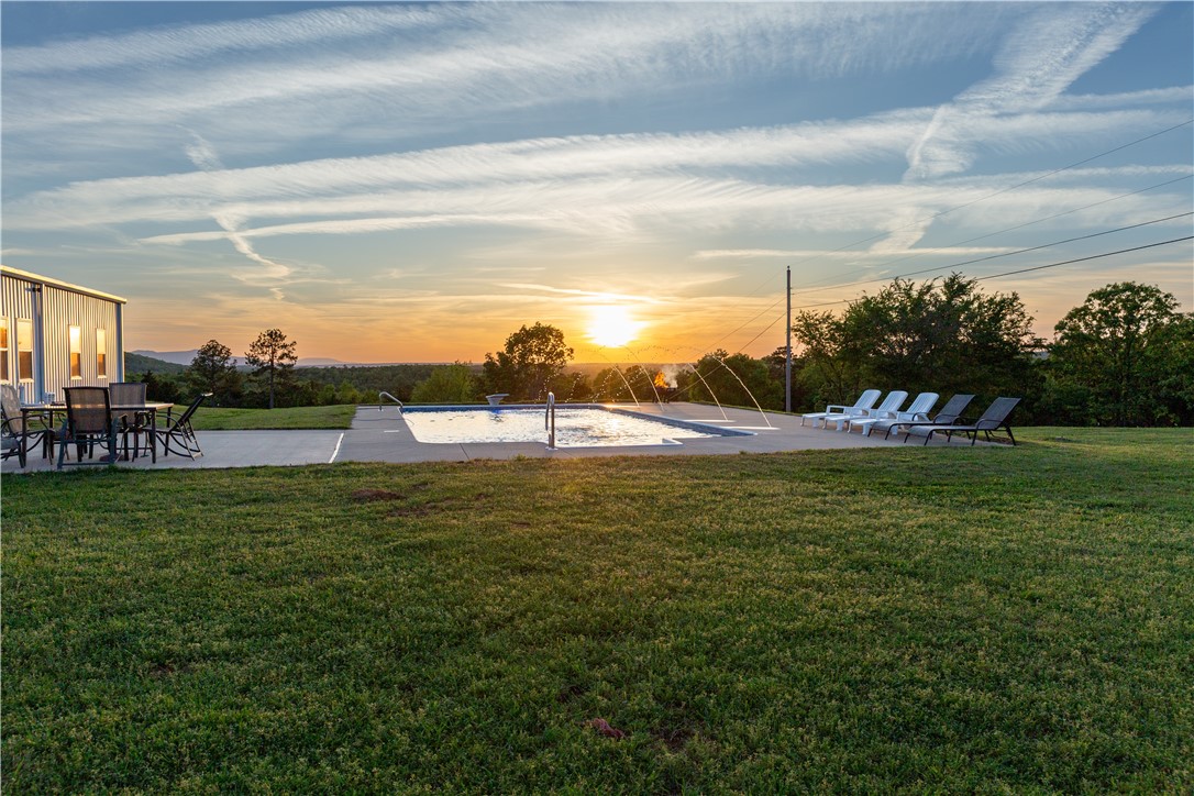 Woods/Chaffee Xing - Residential