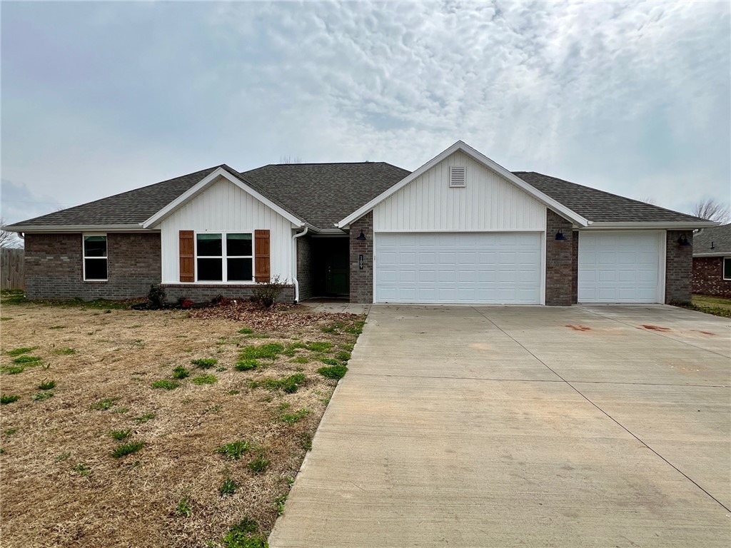 Great in Snyder Grove S/D. The Matthew plan features 4 bedrooms, 2 bathrooms, 3 car garage, wood floors, granite countertops, split floor plan, gas log fireplace in living room, large open kitchen with pantry, big master suite complete with huge walk in closet, separate shower, his and her vanity. All appliances. Covered back patio & much more! Come take a look!
Directions: Traveling on E. Douglas Street passing Prairie Grove Battlefield State Park, Douglas St. turns into Pittman St. right on Buchanan St. and left on Mock St. Passing Delford Rieff Park you will take a right onto Phillis Farm Rd.