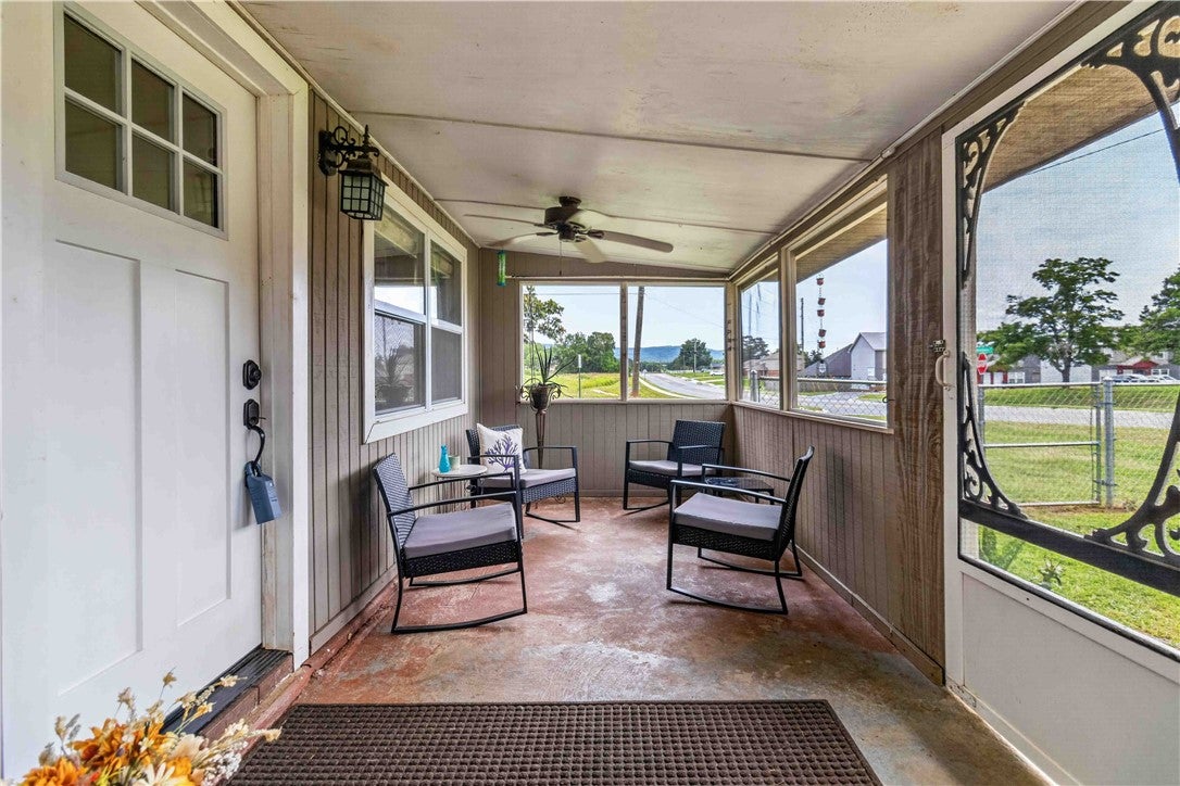 24 Wolfdale Road - Photo 4