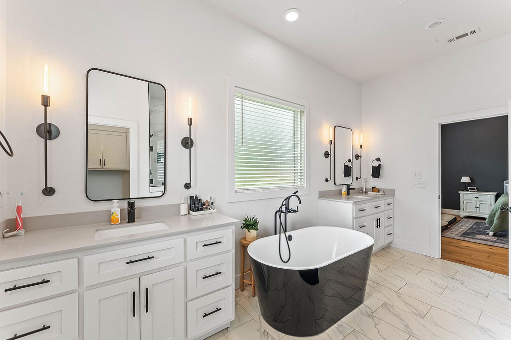 Kensington Ph 3 Bentonville - Residential