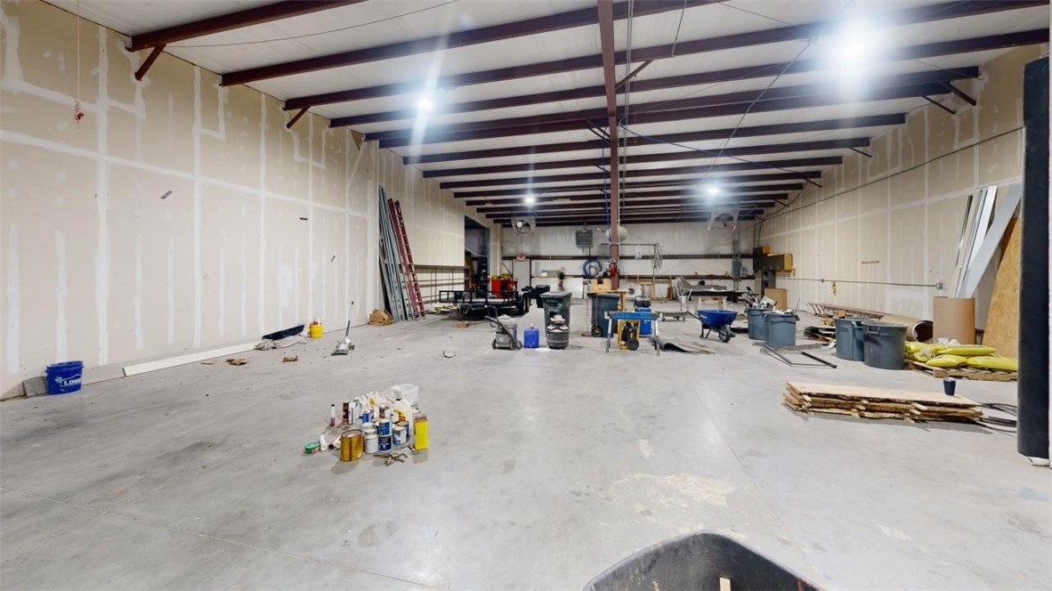Springdale Outlots - Commercial Lease