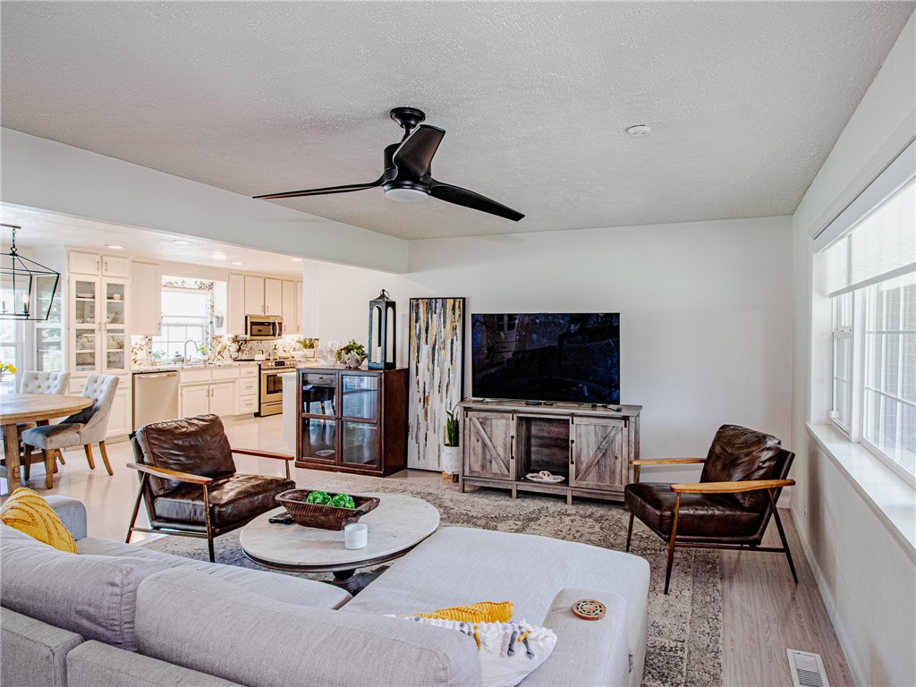 16-20-31-RURAL - Residential