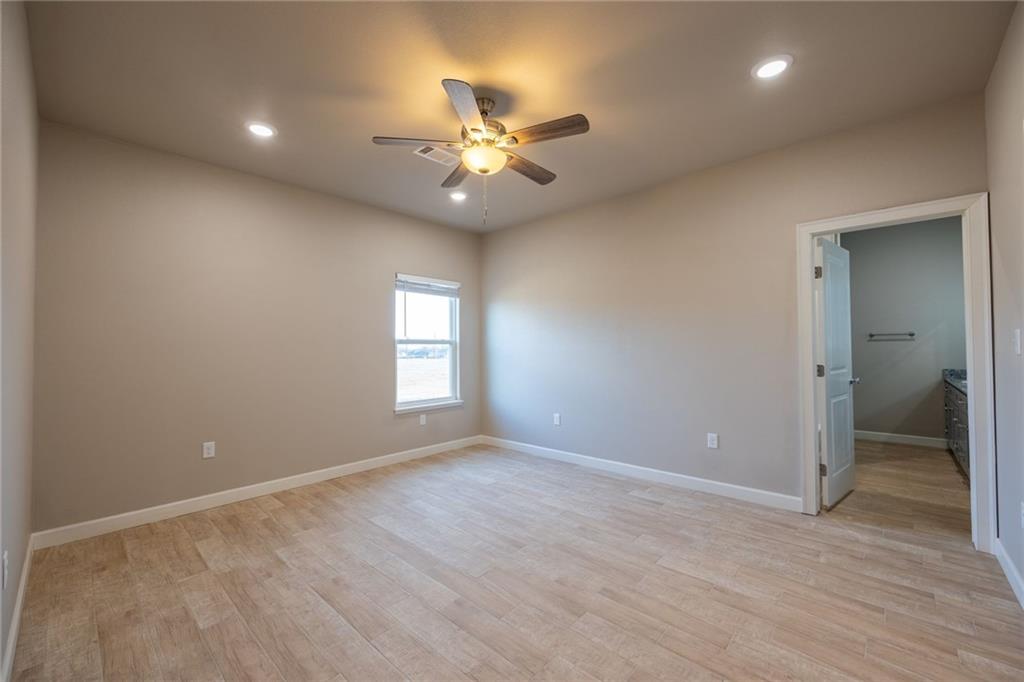 Valley Oaks - Residential Lease