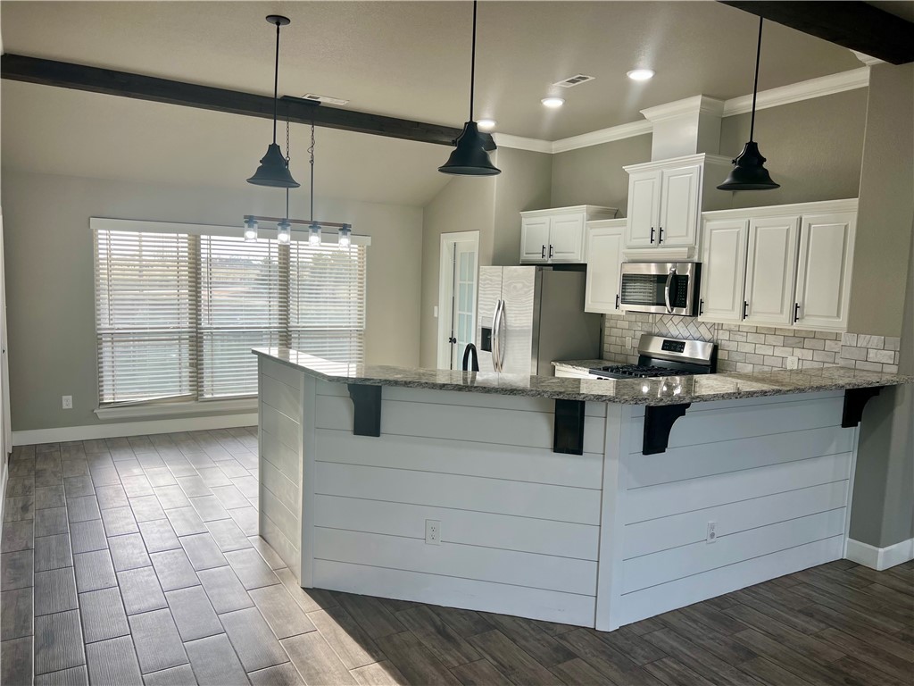 Sundowner - Residential Lease