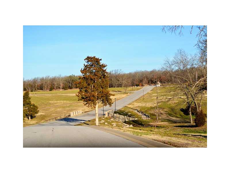 Knolls - Land