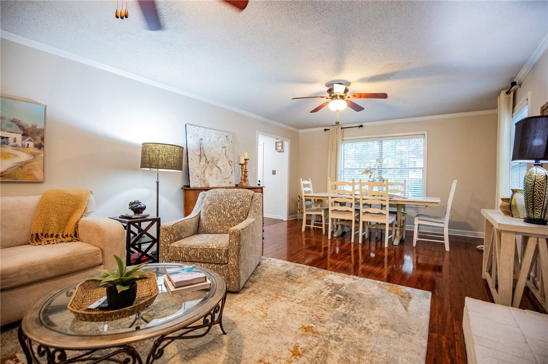 East Oaks Ph Ii - Residential