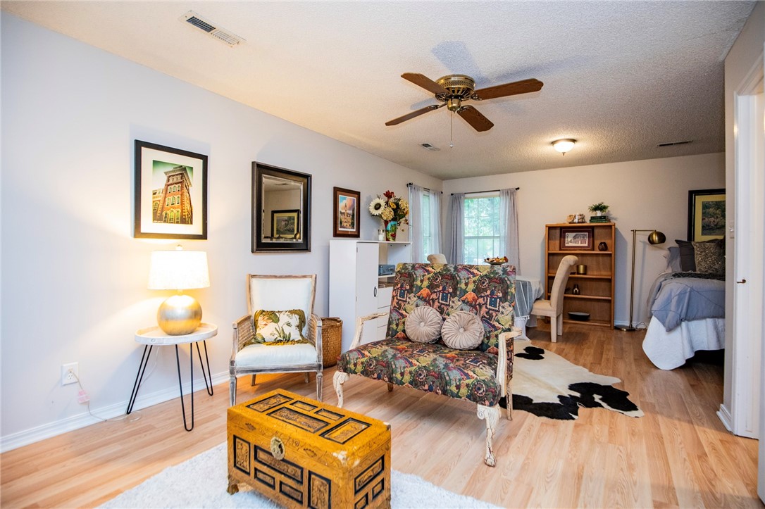 East Oaks Ph Ii - Residential