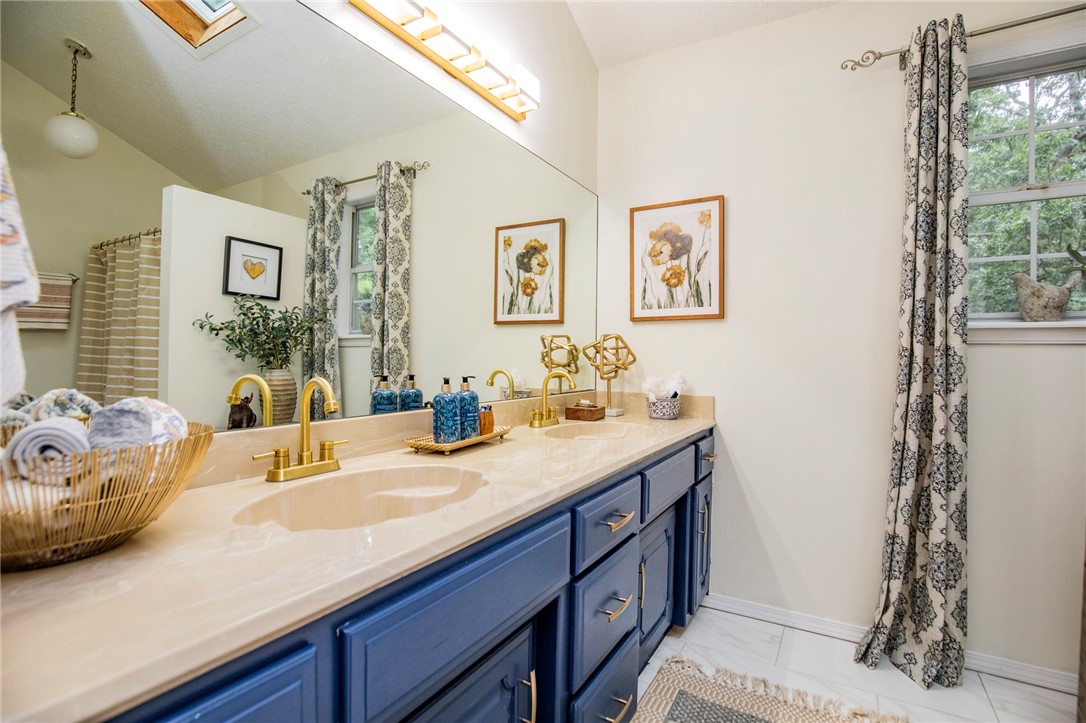East Oaks Ph Ii - Residential