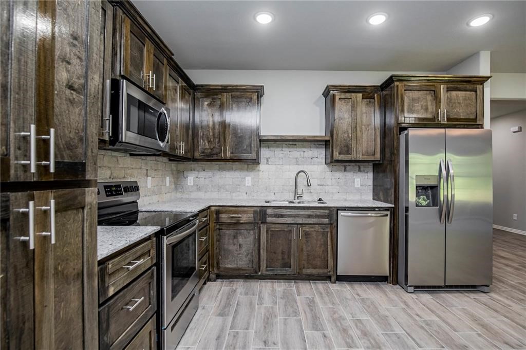 ROSE MEADE SUB-SILOAM SPRINGS - Residential Lease