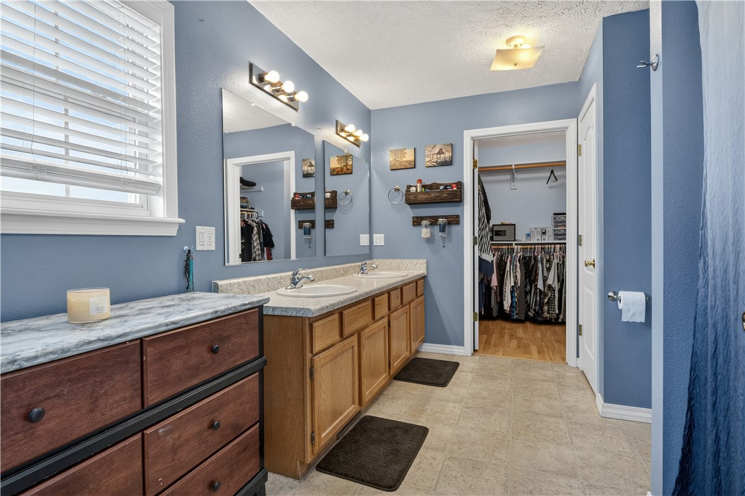 Paradise Heights Ph V - Residential