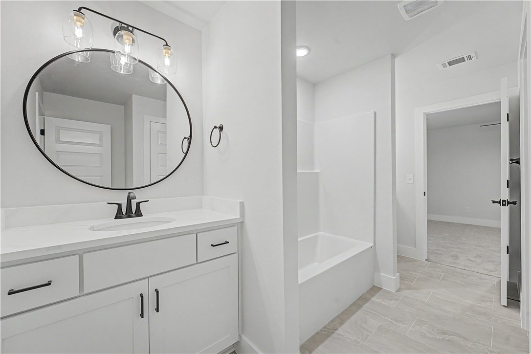 Diamond Estates Ph V Centerton - Residential