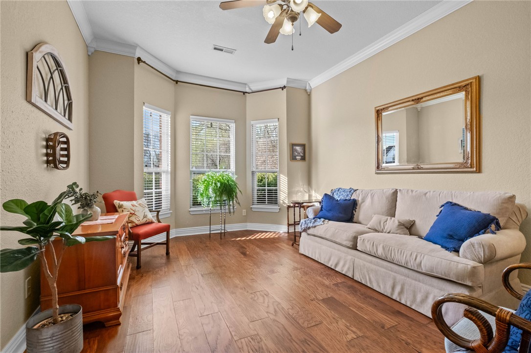 Whispering Timbers Ph 13 Rogers - Residential