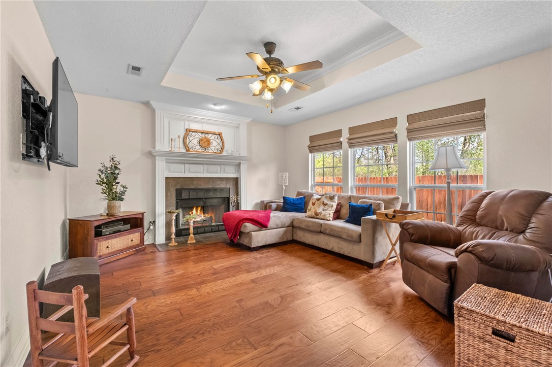 Whispering Timbers Ph 13 Rogers - Residential