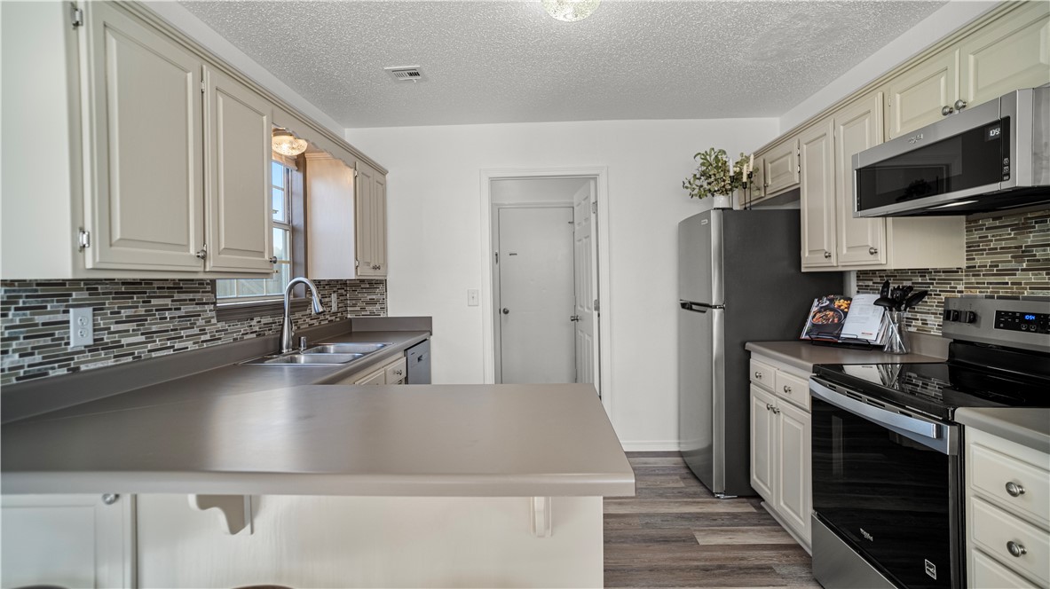 Pine Meadow - Residential