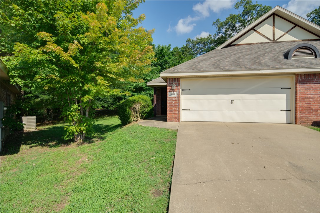 Come see this beautiful wooded home! A 3B / 2B two story duplex offers quiet living in a cul-de-sac with a walking trail directly behind the home, trees surrounding for shade, and a patio out back. Inside it offers a lovely eat-in kitchen, open concept living room. Kitchen has dishwasher, microwave with downlighting. Functional and beautiful vinyl wood flooring throughout the living space, tile in the kitchen and bathrooms and comfortable carpeted bedrooms. This home is walking distance of Happy Hollow elementary school. Check out the virtual tour at: https://my.matterport.com/show/?m=vjdps5icBiy