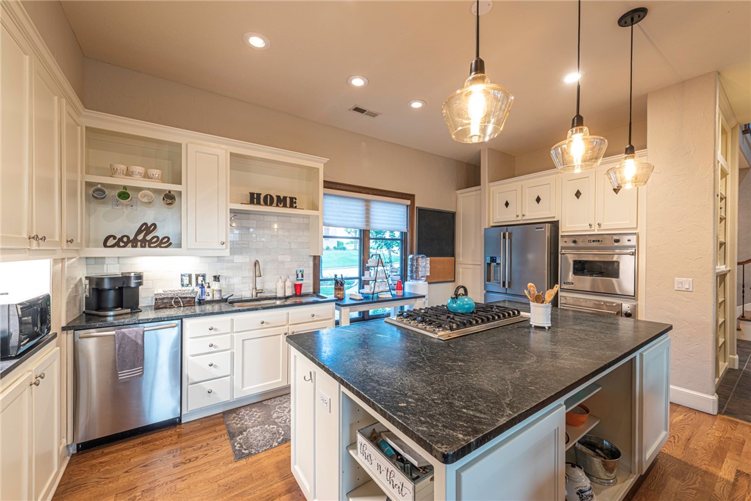 Shadow Valley Ph II Rogers - Residential