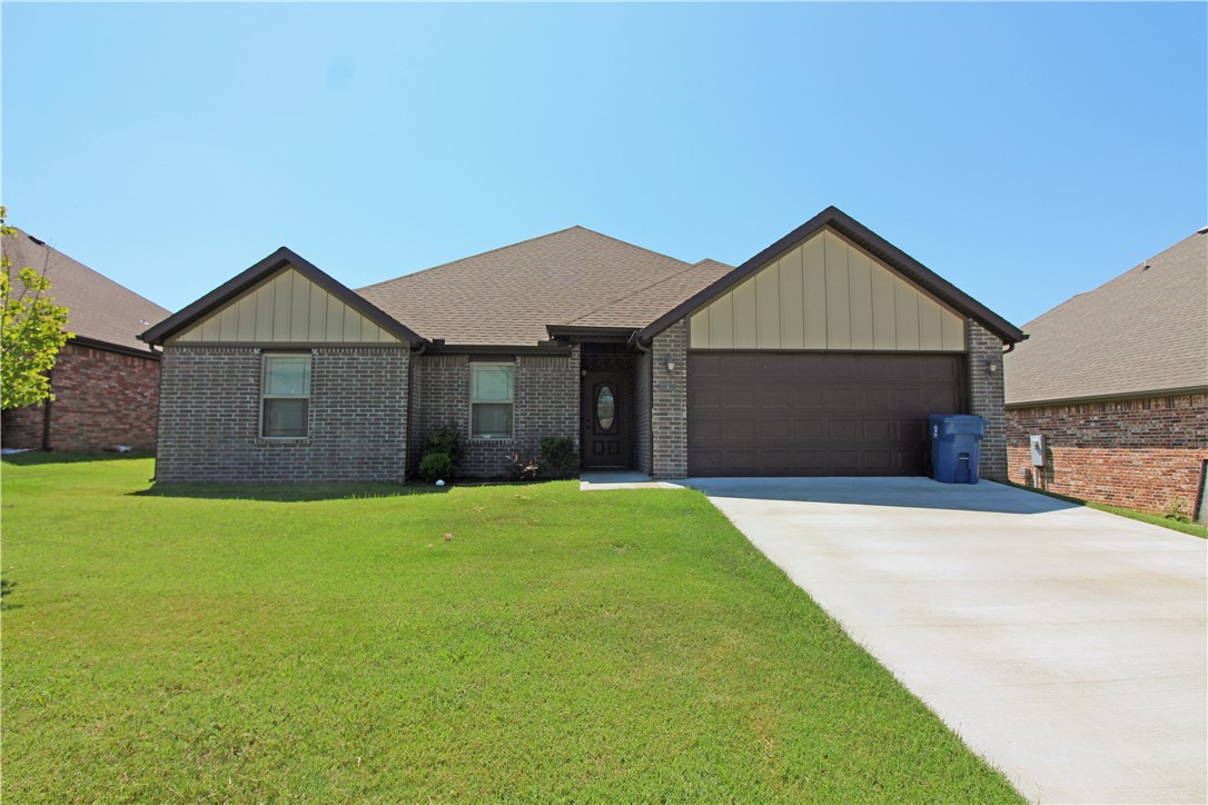 Kerelaw Castle Bentonville - Residential Lease