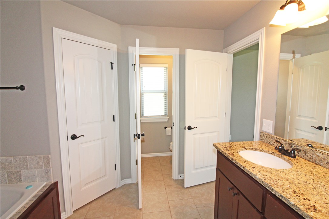 Kerelaw Castle Bentonville - Residential Lease