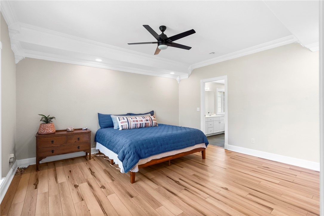 Whispering Timbers Ph 12 Rogers - Residential