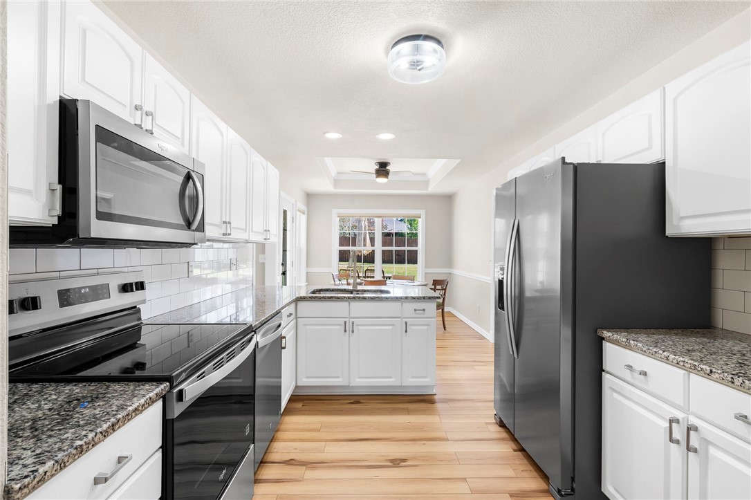 Whispering Timbers Ph 12 Rogers - Residential