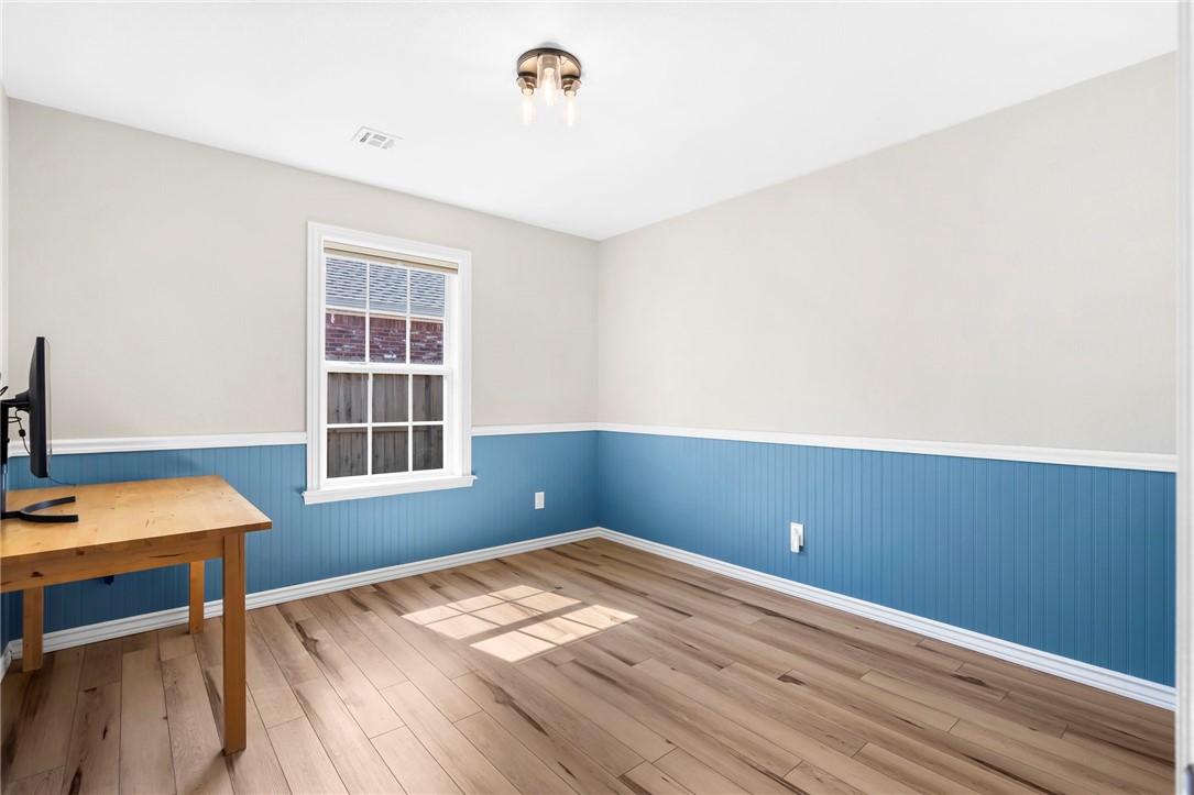 Whispering Timbers Ph 12 Rogers - Residential