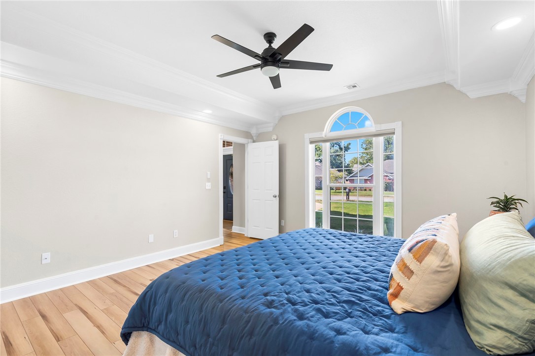 Whispering Timbers Ph 12 Rogers - Residential