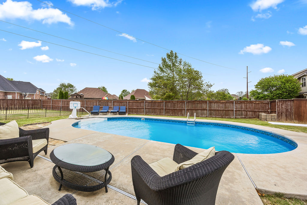 Lochmoor Club Sub Bentonville - Residential