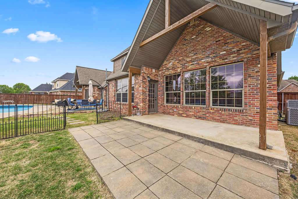 Lochmoor Club Sub Bentonville - Residential