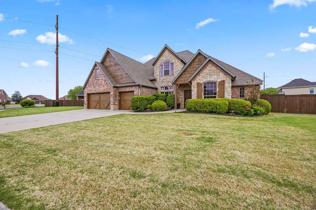 Lochmoor Club Sub Bentonville - Residential